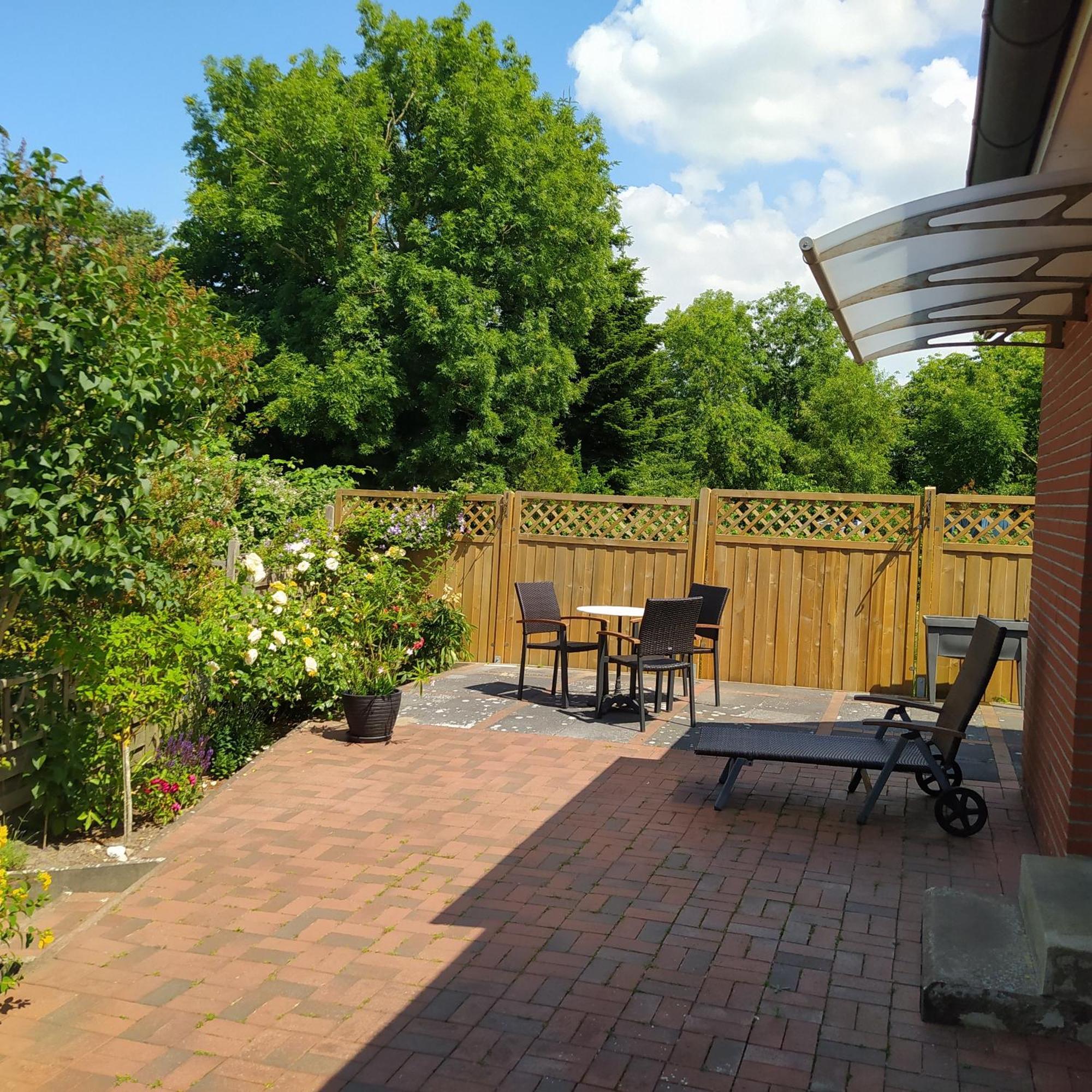 Holiday home Nordseehaus Husum Mit Fahrraedern